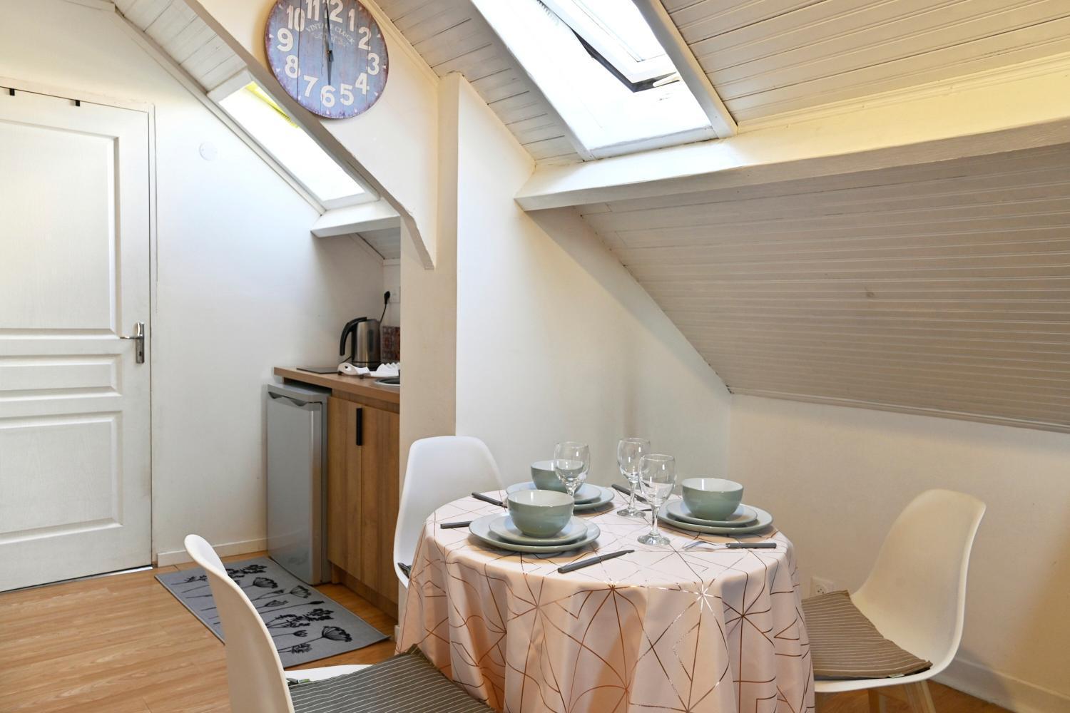T2 Cosy Et Lumineux - Proche Centre Et Commodites Сен-Кантен Экстерьер фото
